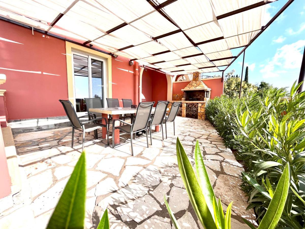 Gkk House Private Swimming Pool Luxury House Villa Skriperon Exterior foto